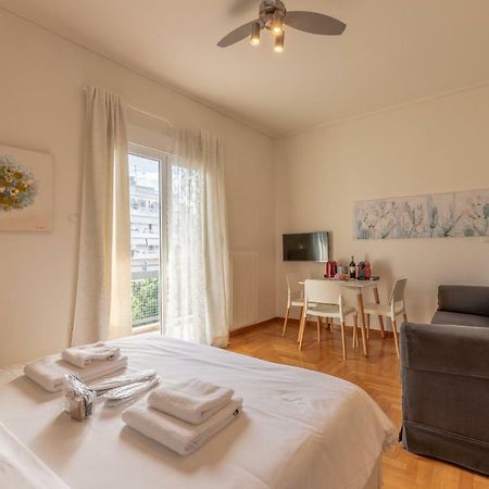 Top Sightseeing 3Rd Floor Studio On A Paved Road! Atena Exterior foto
